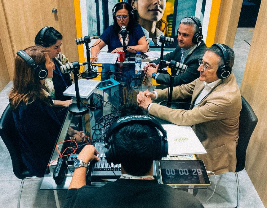 Sika reunió a expertos del sector durante la grabación de su podcast Desafío Sika 30 50